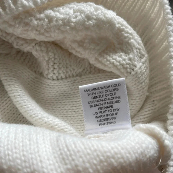 New York & Company Cold Shoulder Ivory Knit Sweater Women’s Medium - Picture 9 of 12